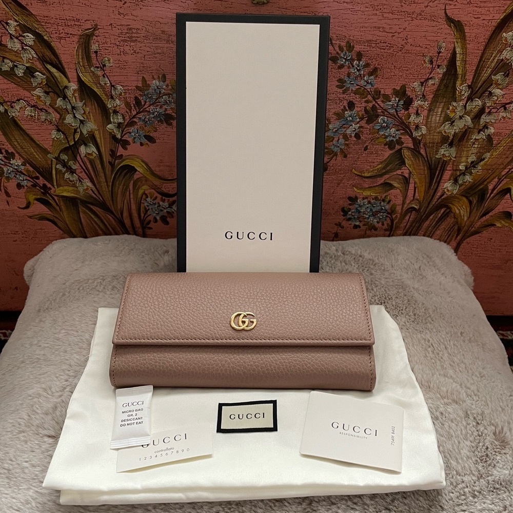 GUCCI Calfskin GG Marmont Continental Wallet - Full Set, Brand New! - Picture 2 of 10